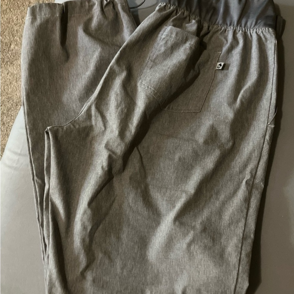 Women’s Pants